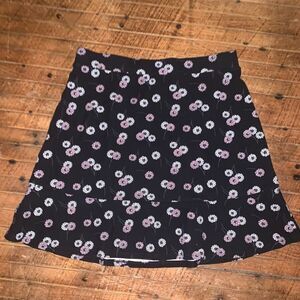 Loft daisy print ruffled knit M normcore knee length skirt